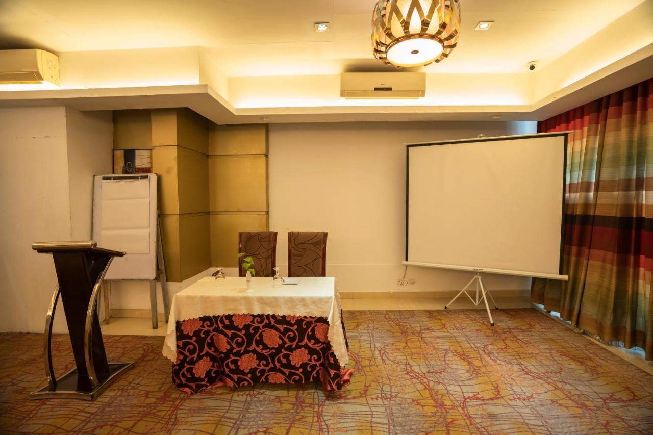 Hotel Bengal Canary Park Dhaka Ngoại thất bức ảnh